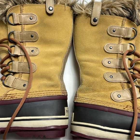 Sorel Joan of Arctic winter snow boots - Picture 8 of 11
